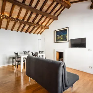 Pavone Centre Romantic Appartamento